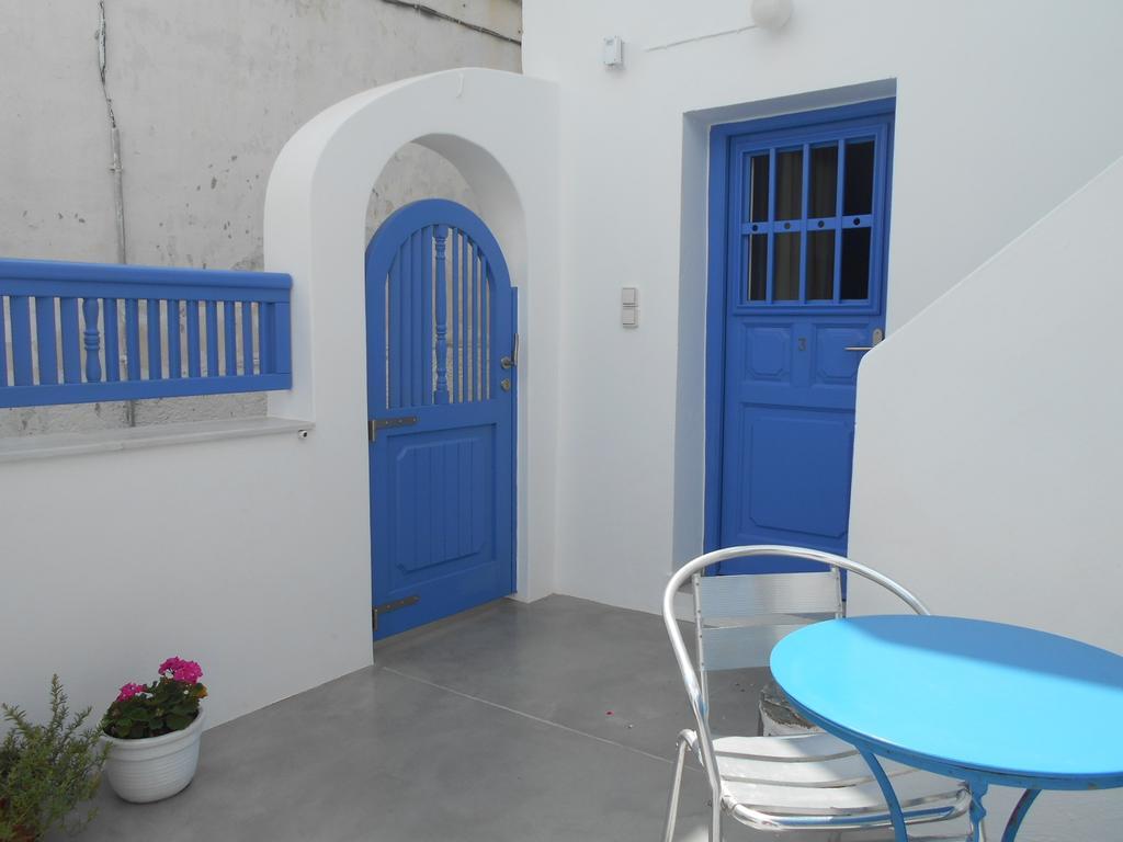 Pension Barbara Katapola Exterior foto